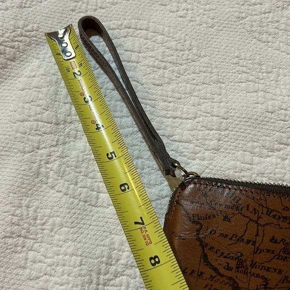 Patricia Nash Wristlet. NWOT